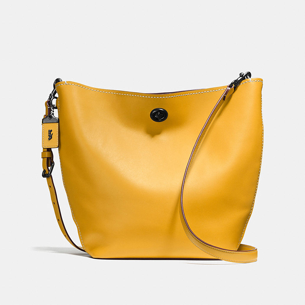 COACH: Duffle Shoulder Bag in Glovetanned Leather