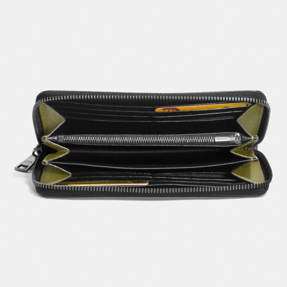 COACH Mens Wallets Accordion Wallet In Crossgrain Leather