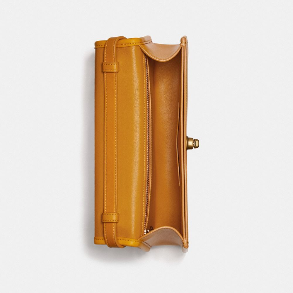 TURNLOCK CLUTCH - Alternate View 2