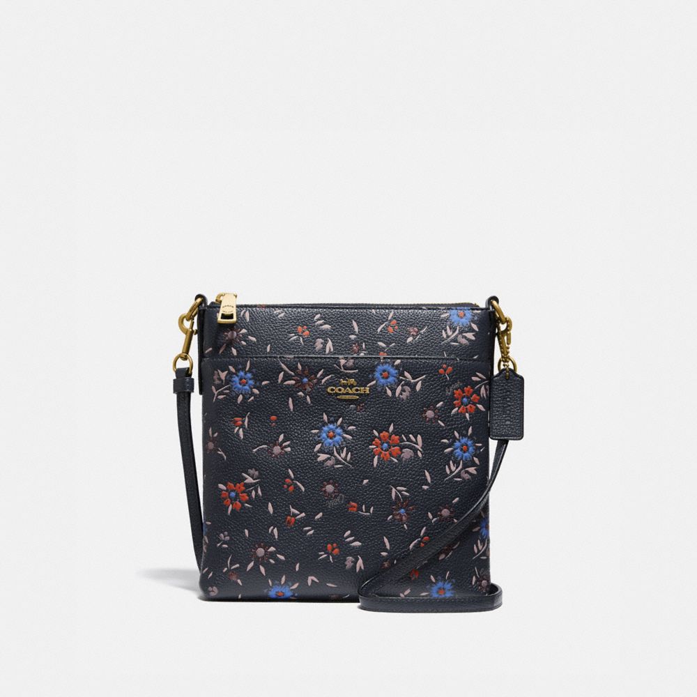 kitt messenger crossbody