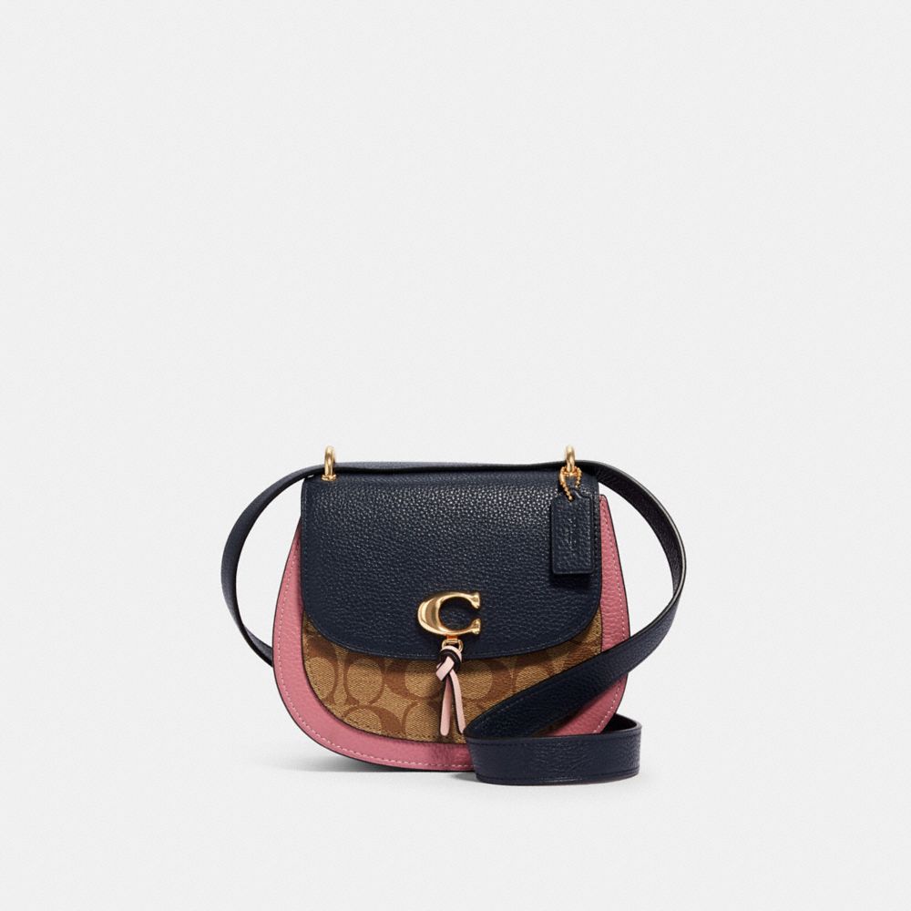 saddle handbag