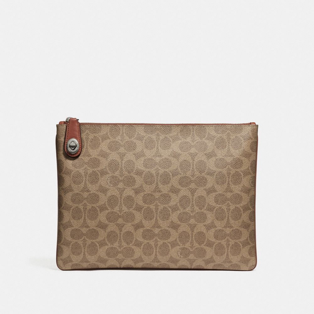 pouch in signature canvas