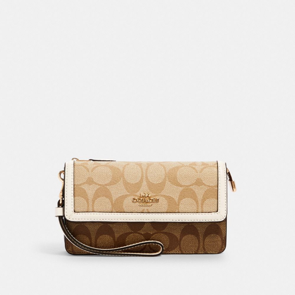 coach clutch outlet