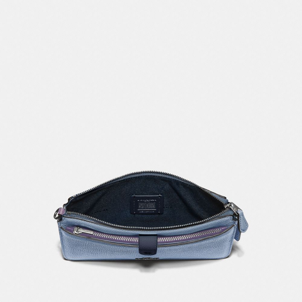 Noa Pop-Up Messenger in Colorblock | COACH