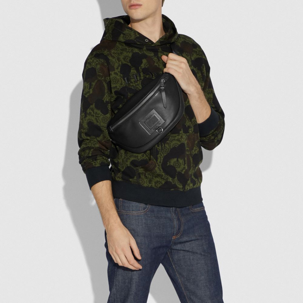 coach waist bag mens