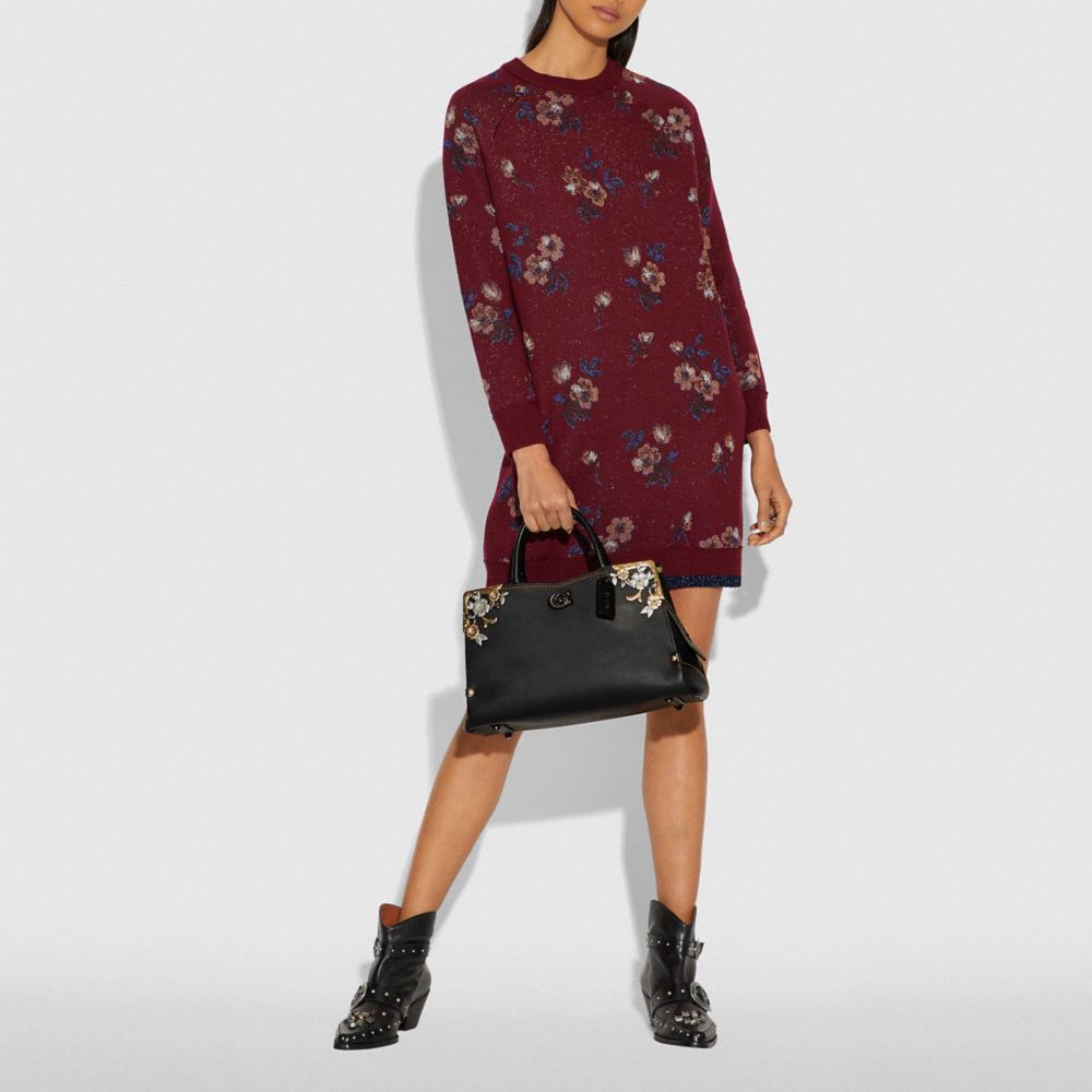 mason carryall with metal tea rose