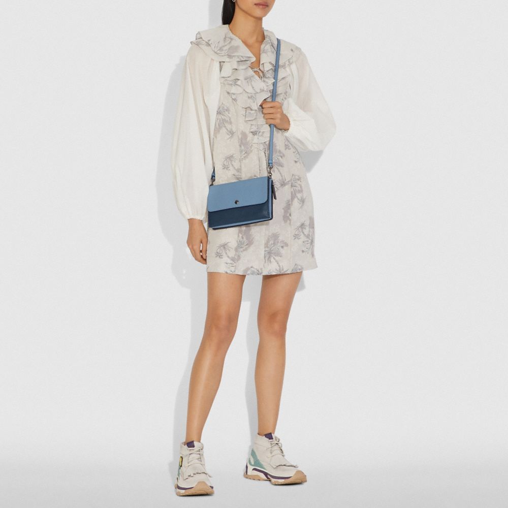 coach triple crossbody