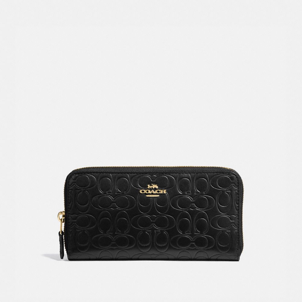 vegan leather tote with zipper