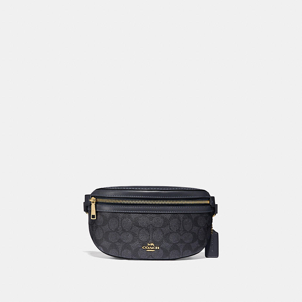 COACH: Belt Bag in Signature Canvas