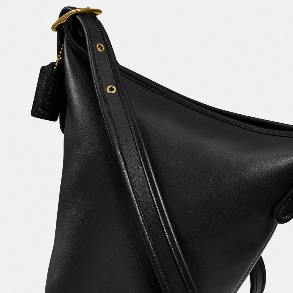 QA_AUTO DUFFLE 16, Brass/Black, ProductTile