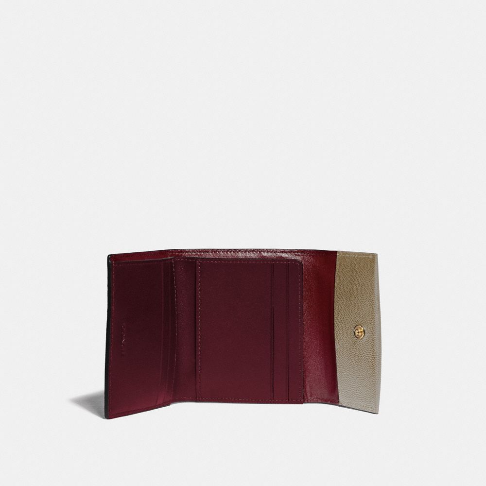 SMALL FLAP WALLET - Alternate View 1