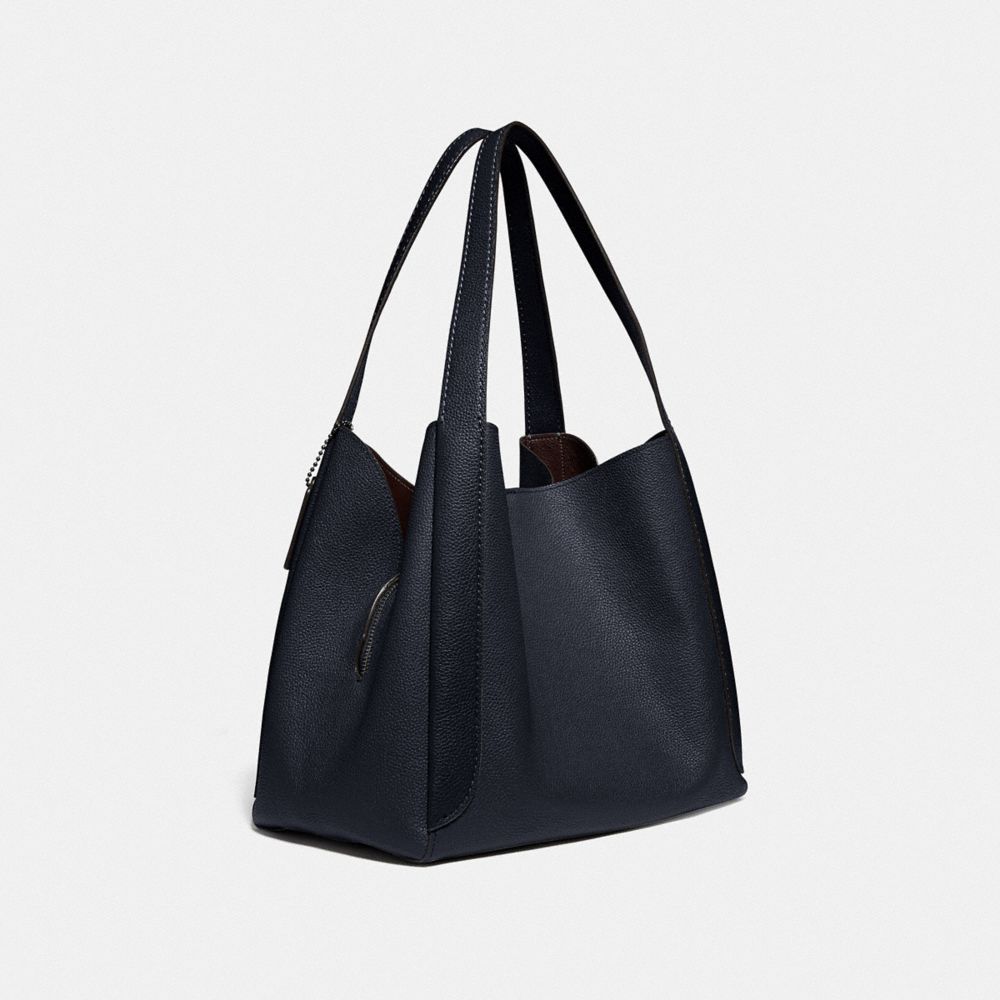 QA_AUTO Hadley Hobo, Gunmetal/Midnight Navy, Product