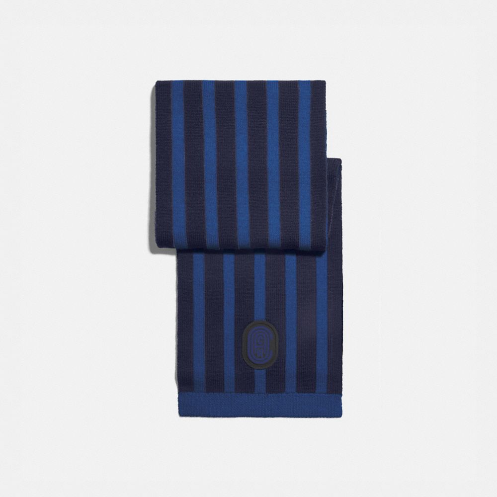 coach hat and scarf