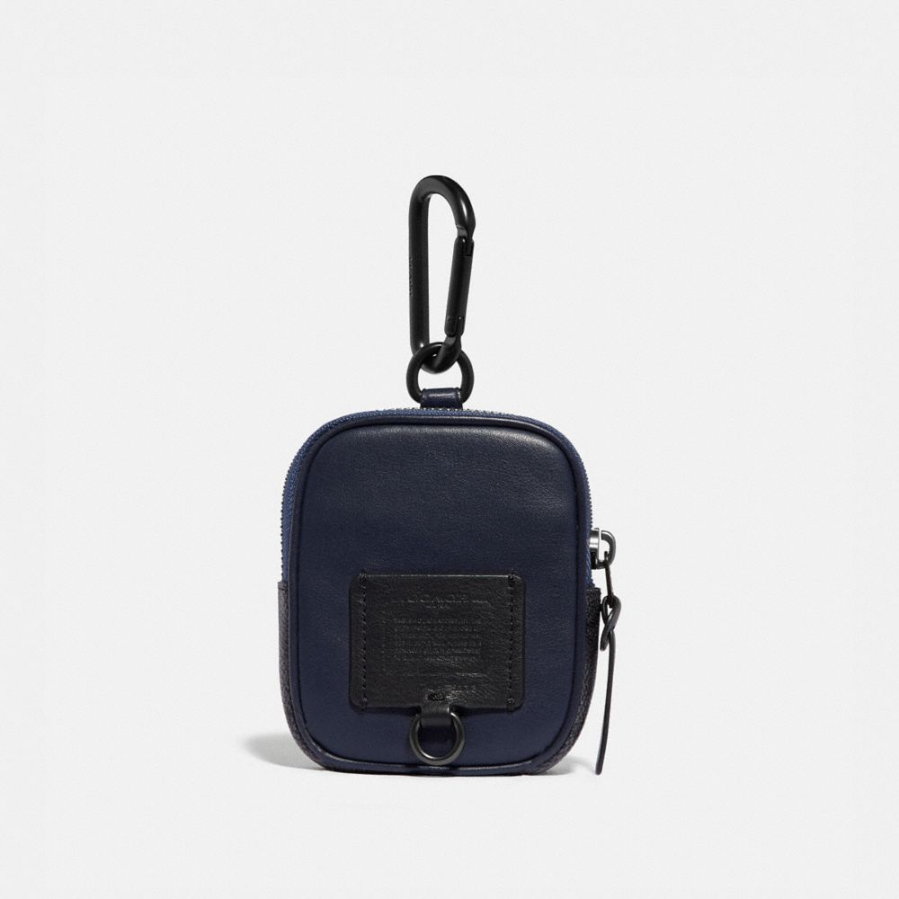 coach round hybrid pouch