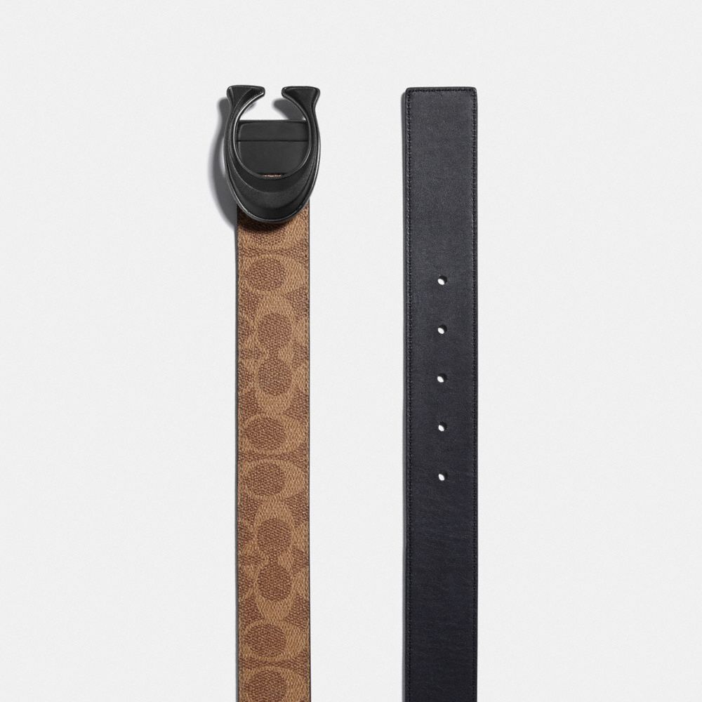 COACH®,SIGNATURE BUCKLE CUT-TO-SIZE REVERSIBLE BELT, 38MM,Coated Canvas,,Angle View