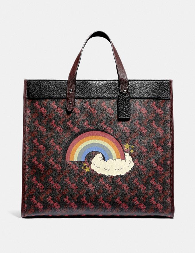 FIELD TOTE 40 WITH HORSE AND CARRIAGE PRINT AND RAINBOW