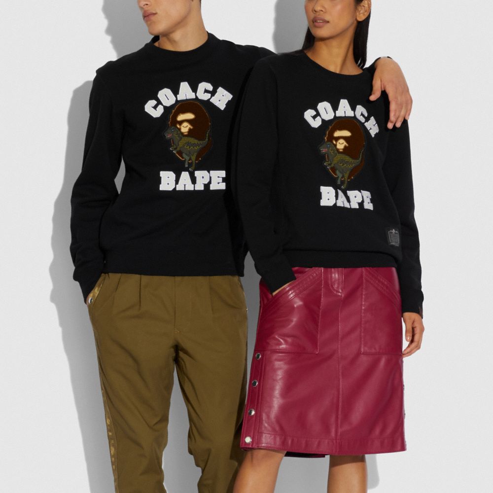 black bape crewneck