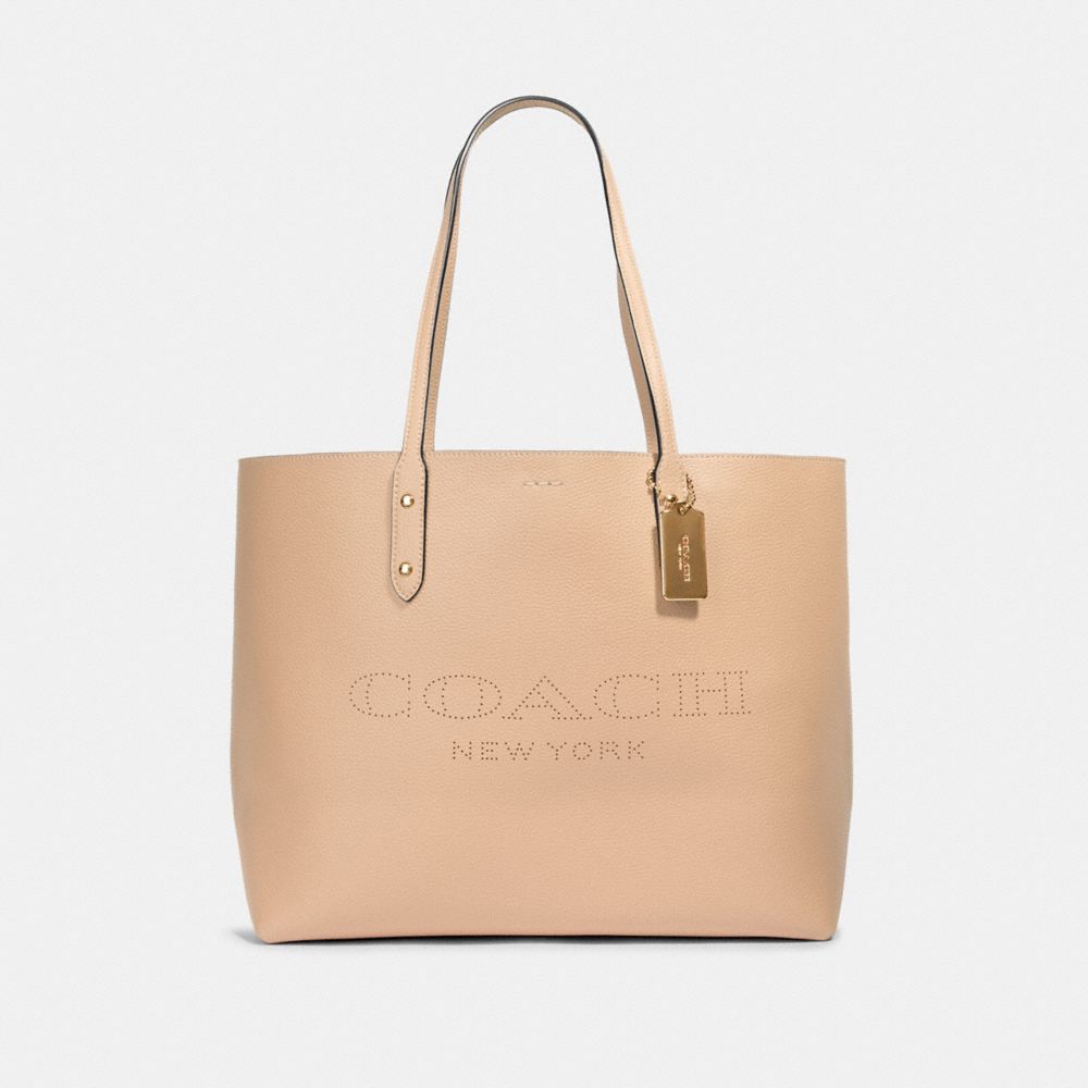 coach town tote