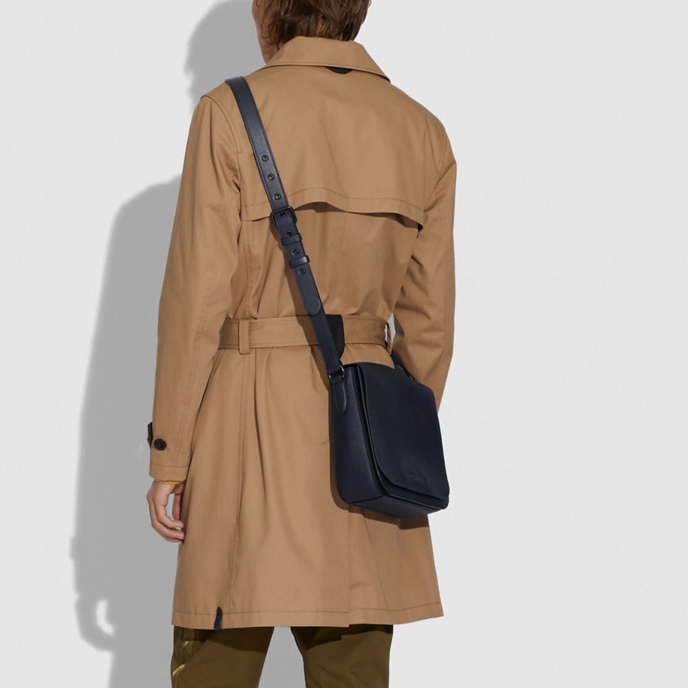 SAC MESSENGER GOTHAM 27 - Alternate View 3