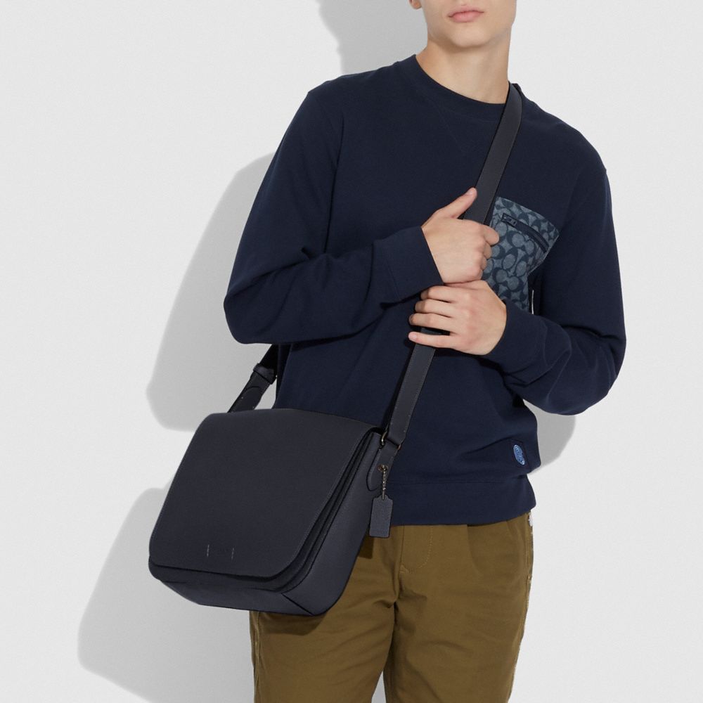 SAC MESSENGER GOTHAM 34 - Alternate View 3