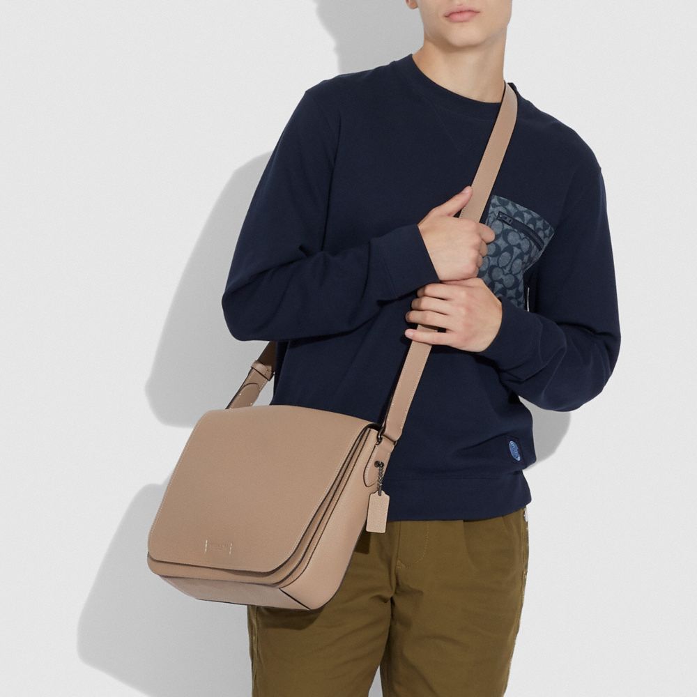 SAC MESSENGER GOTHAM 34 - Alternate View 3