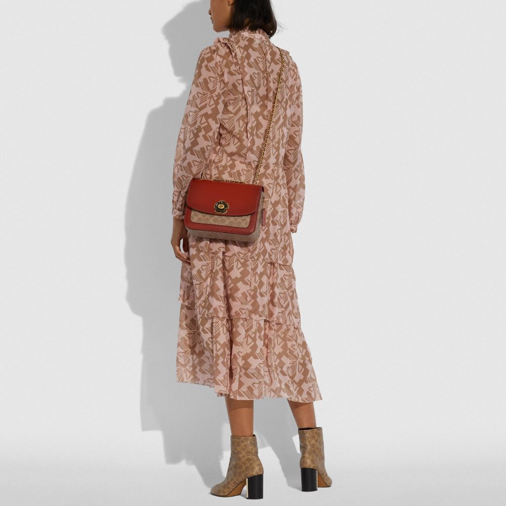 MADISON SHOULDER BAG IN SIGNATURE CANVAS - Alternate View 1