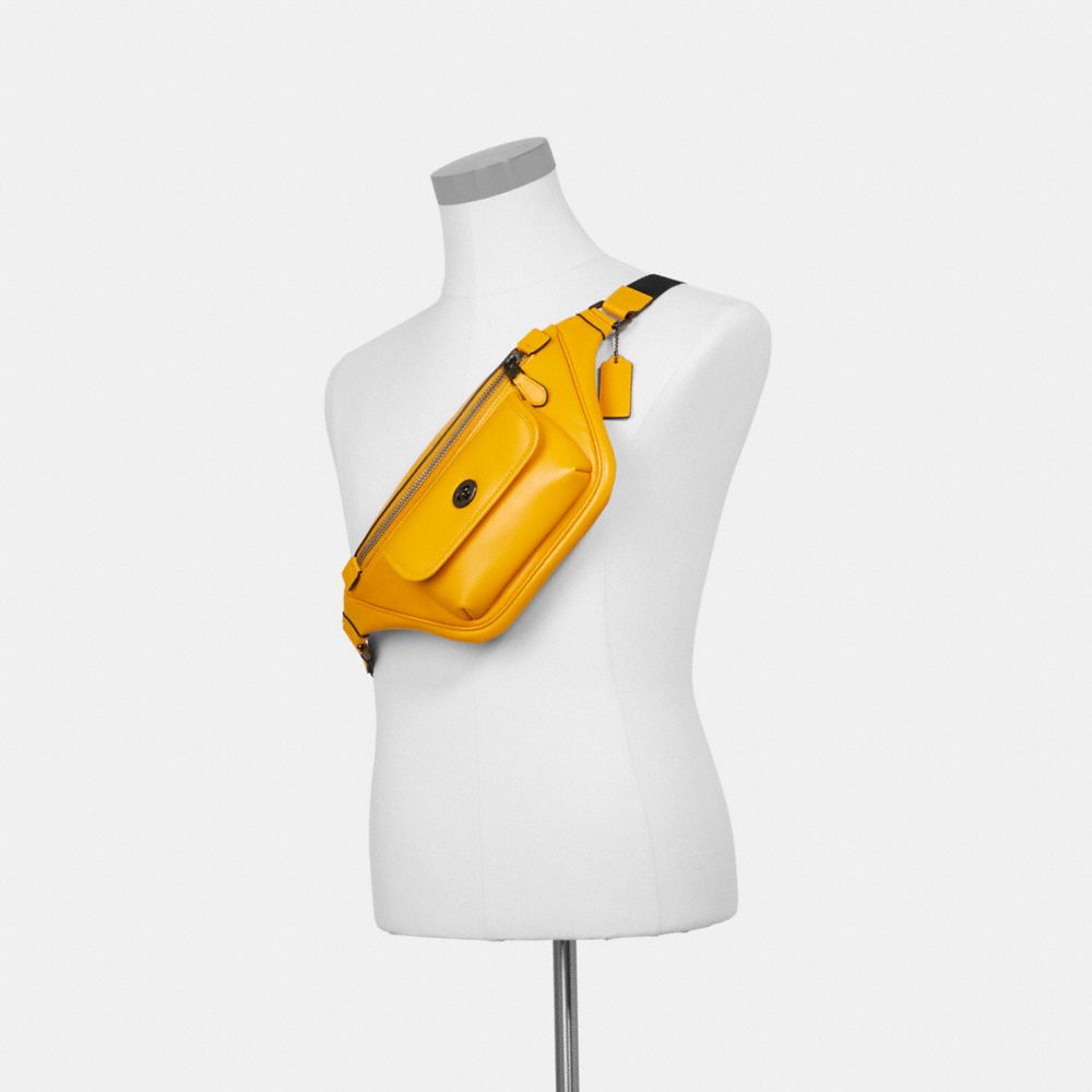 HERITAGE BELT BAG - Alternate View 1