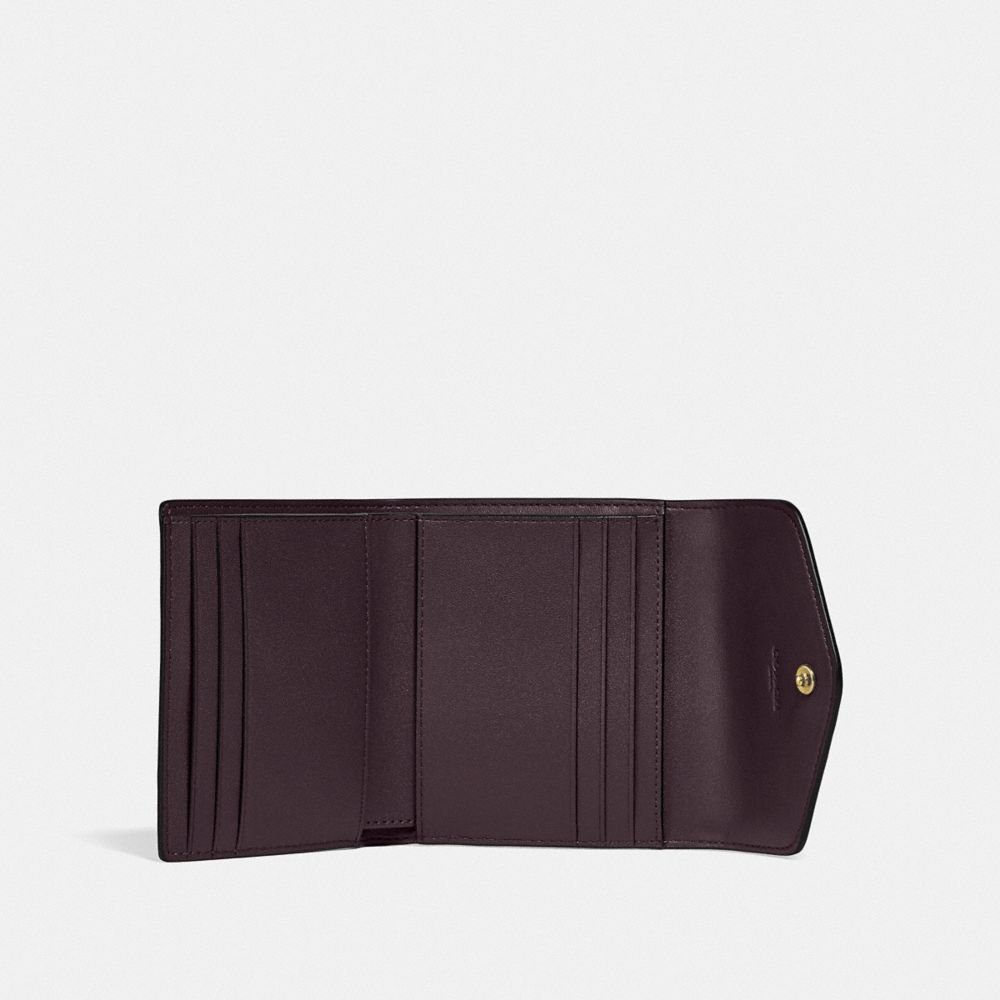 COACH®,Wyn Small Wallet,Leather,Tri Fold,Metal,Logo,Scratch Resistant,Casual,Black,Inside View,Top View