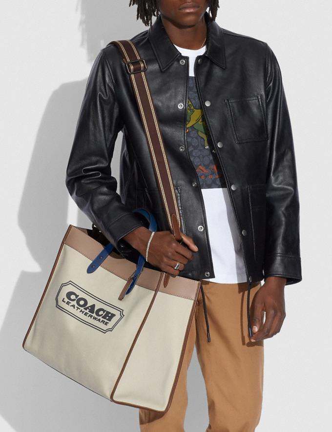 Coach Field Tote 40 With Coach Badge in Organic Cotton Canvas Ji/Natural Multi New Men's New Arrivals Bags Alternate View 3