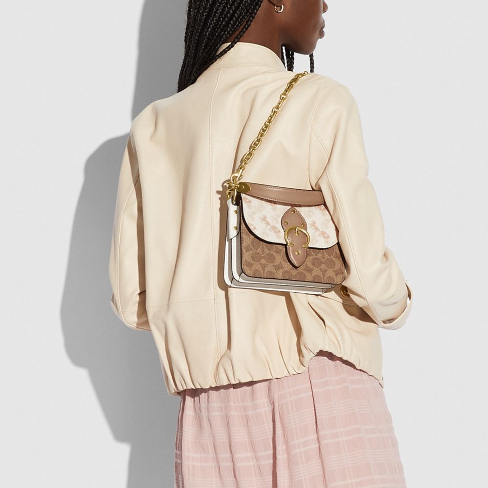 COACH Beat Shoulder Bag 18 With Horse And Carriage Print