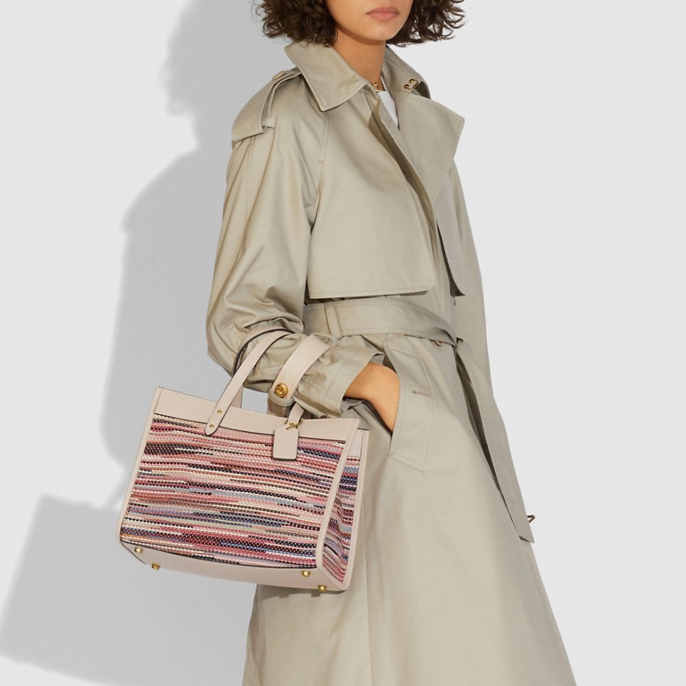 coach upwoven field tote