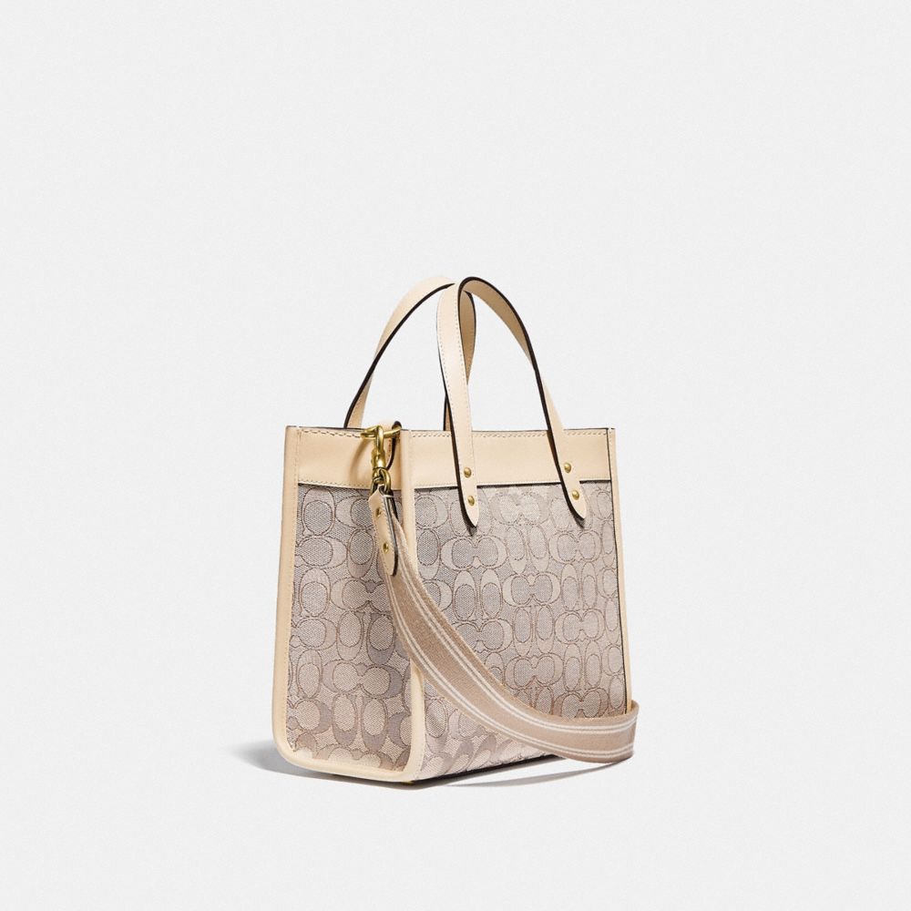 coach field tote 22 ivory