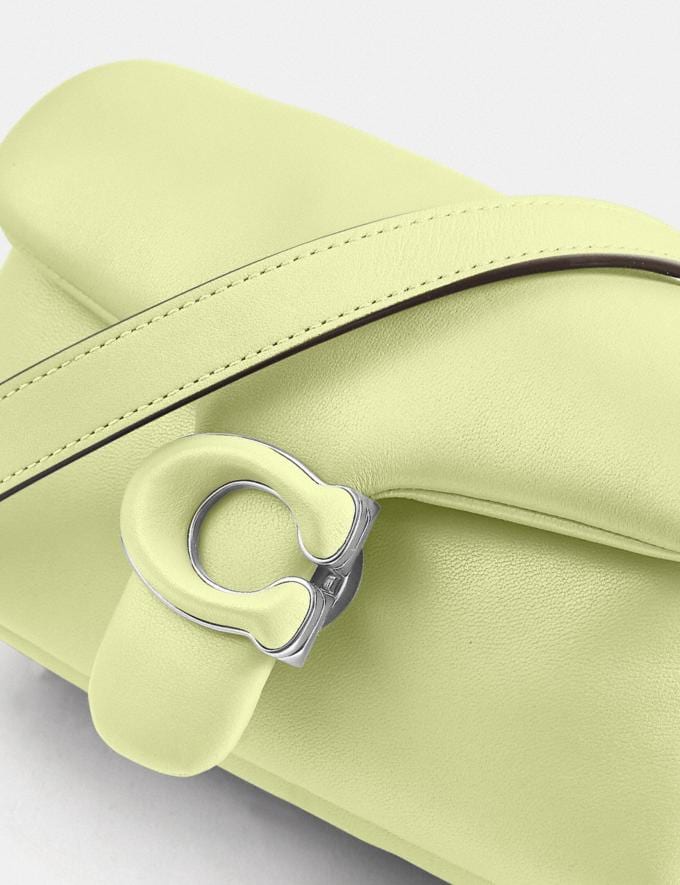 Coach Borsa a Tracolla Pillow Tabby 18 Argento/Lime Pallido Accesso In Anteprima Per lei Borse Visualizzazione alternativa 4