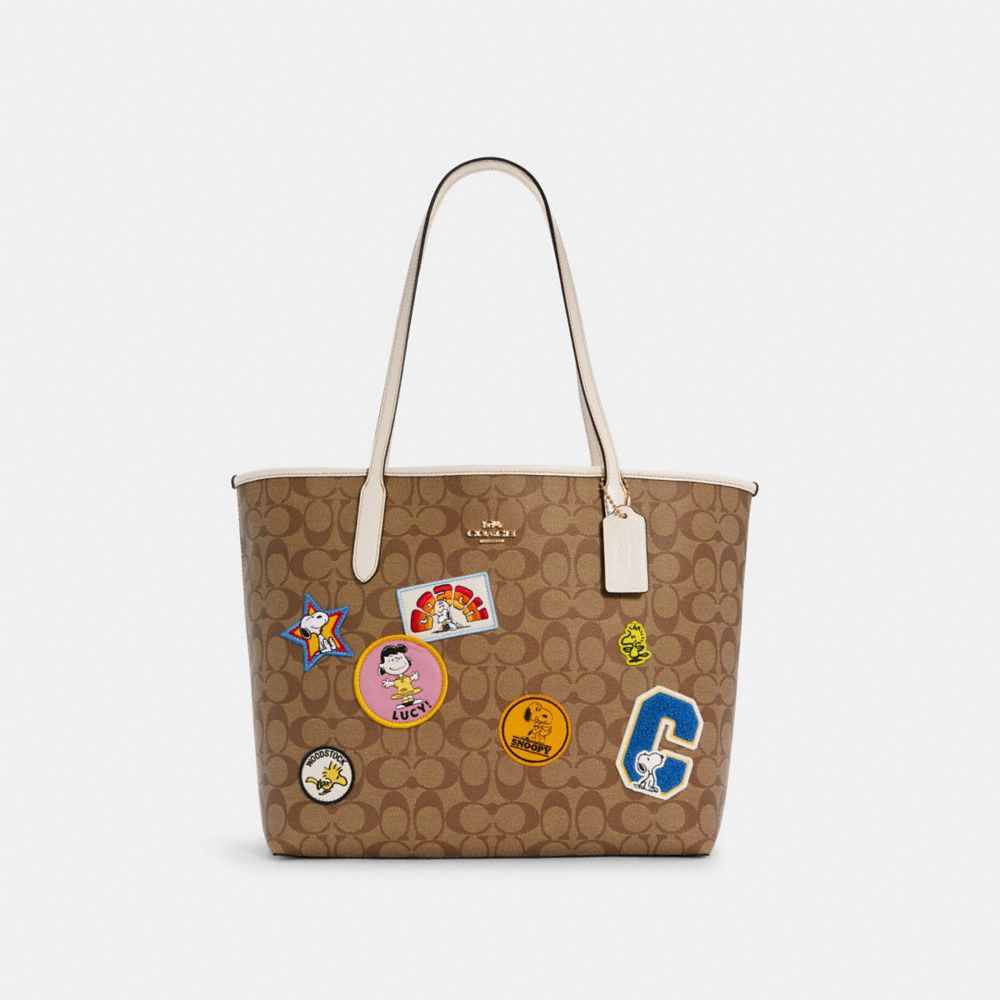 Coach Coach X Peanuts City Tote in Signature Canvas With Varsity Patches Im/Khaki Multi Coach Insider Coach Insider Exclusives Early Access: Coach x Peanuts 