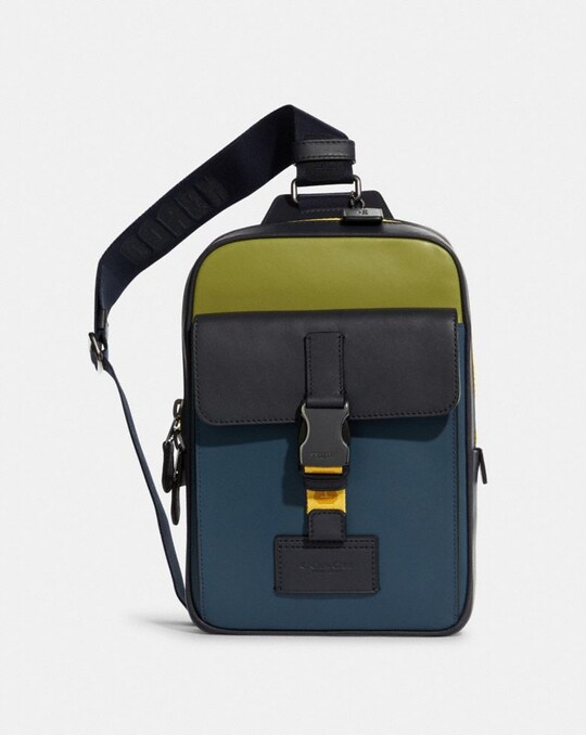 TRACK PACK IN COLORBLOCK WITH COACH