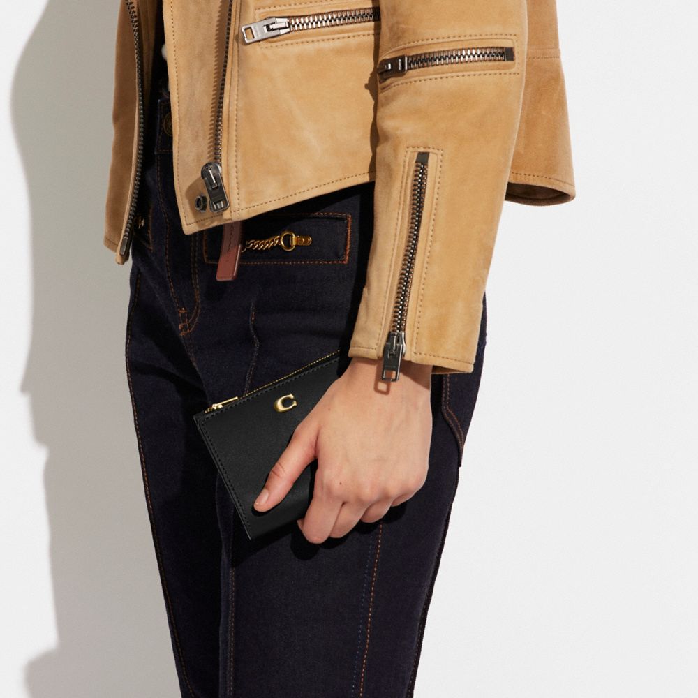 COACH®,BIFOLD SNAP WALLET,Mini,Brass/Black,Detail View