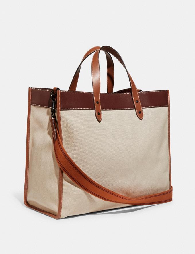 Coach Field Tote 40 in Organic Cotton Canvas With Coach Badge Ji/Dark Natural DEFAULT_CATEGORY Alternate View 1