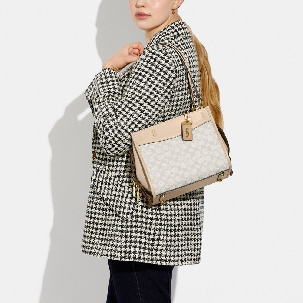 COACH Rogue 25 In Signature Textile Jacquard