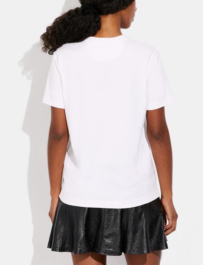 Coach Signature Cherry T-Shirt in Organic Cotton White.  Alternative Ansicht 2