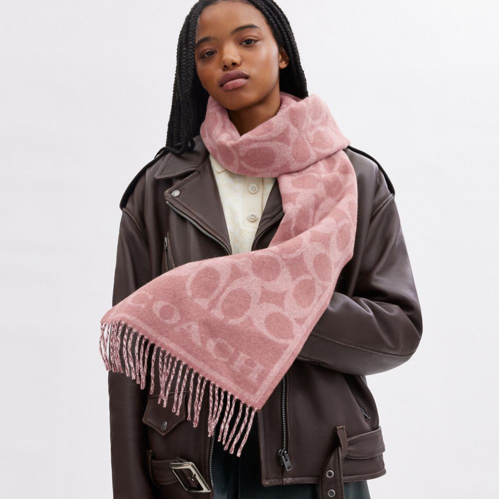 COACH®,Reversible Signature Cashmere Muffler,Cashmere,Rectangle,Fringe,Reversible,Casual,Blush,Detail View
