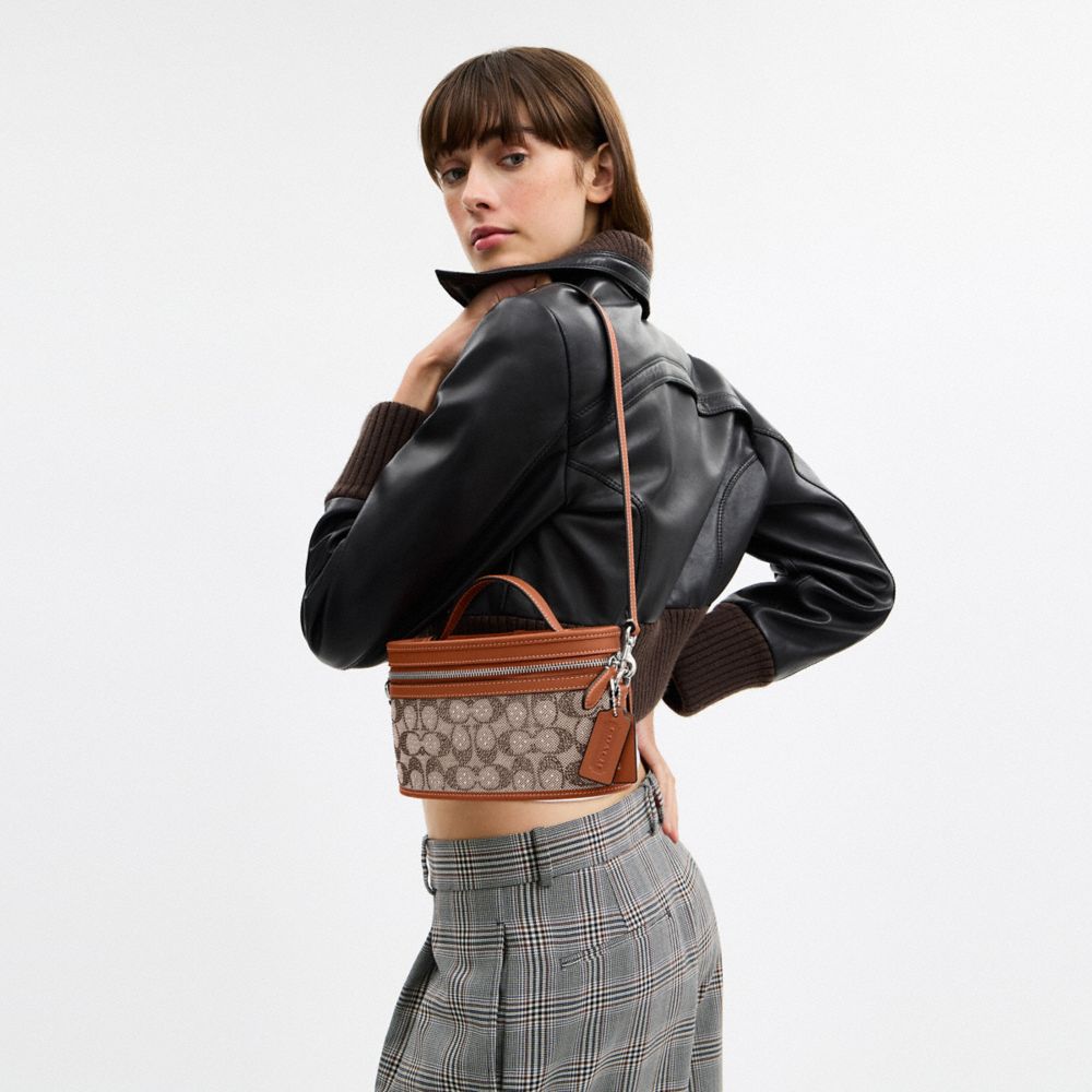 COACH®,Trail Bag In Crystal Signature Jacquard,Leather,Cotton,Fabric,Vanity Bag,Crystal,Color Block,Word Embellishment,Log...,Brown,Detail View