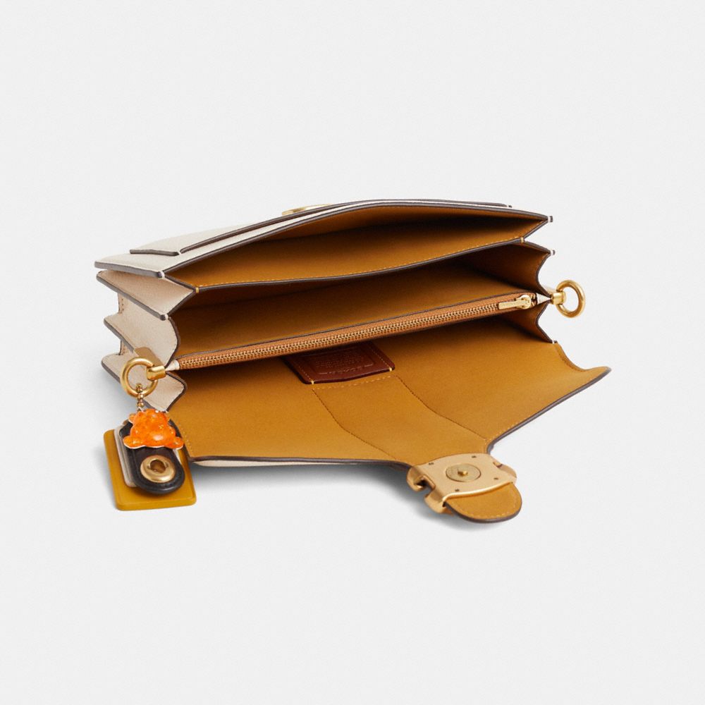 COACH®,Upcrafted Tabby Shoulder Bag 26,Leather,Shoulder Bag,Stripe,Gold Metal,Day Party,Cream,Inside View,Top View