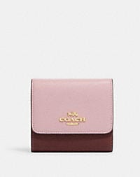 COACH: Small Trifold Wallet