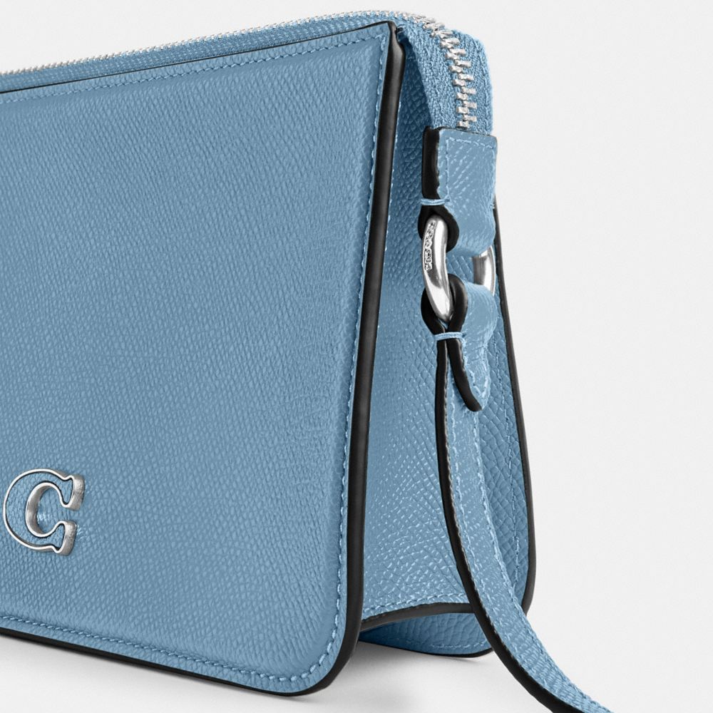 COACH®,Pouch Bag,Canvas,Leather,Pouch,Logo,Scratch Resistant,Casual,,Closer View