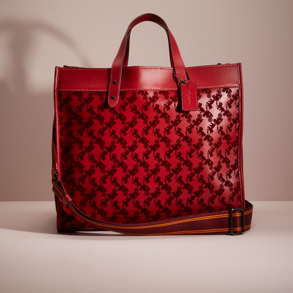 COACH®,RESTORED FIELD TOTE 40 WITH HORSE AND CARRIAGE,Refined Calf Leather,Large,Father's day,,Front View