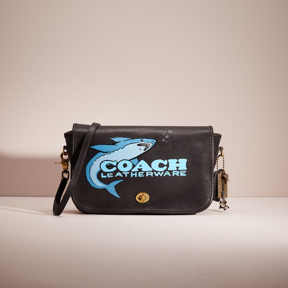 COACH®,UPCRAFTED VINTAGE CONVERTIBLE CLUTCH,Glovetanned Leather,Small,Hello Summer,,Front View