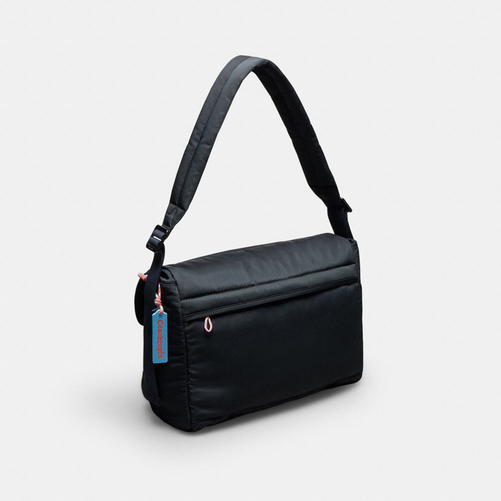 COACH®,Coachtopia Loop Messenger Bag,Recycled Polyester,Shoulder Bag,Plastic,Tag Embellishment,Sustainable,Work,Casual,Travel,Black,Angle View