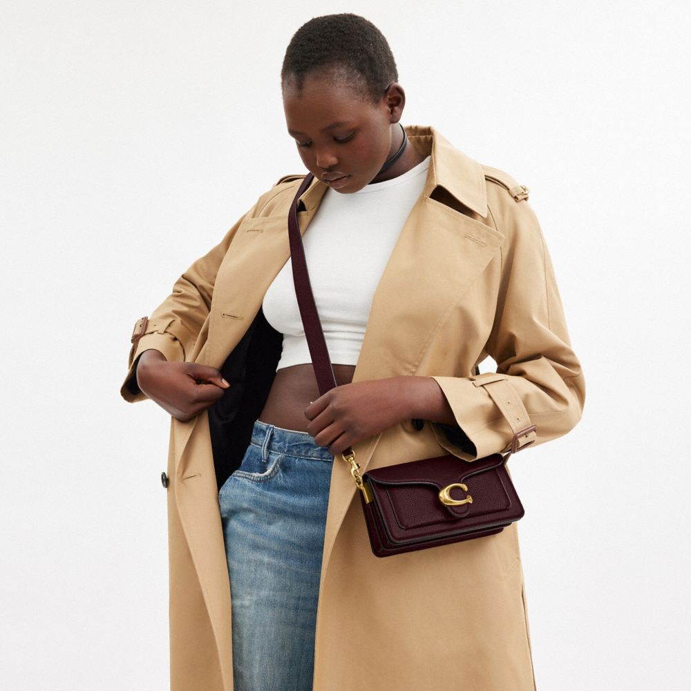 COACH®,Tabby Shoulder Bag 20,Leather,Shoulder Bag,Embossed,Metal,Logo,Day Party,Maroon