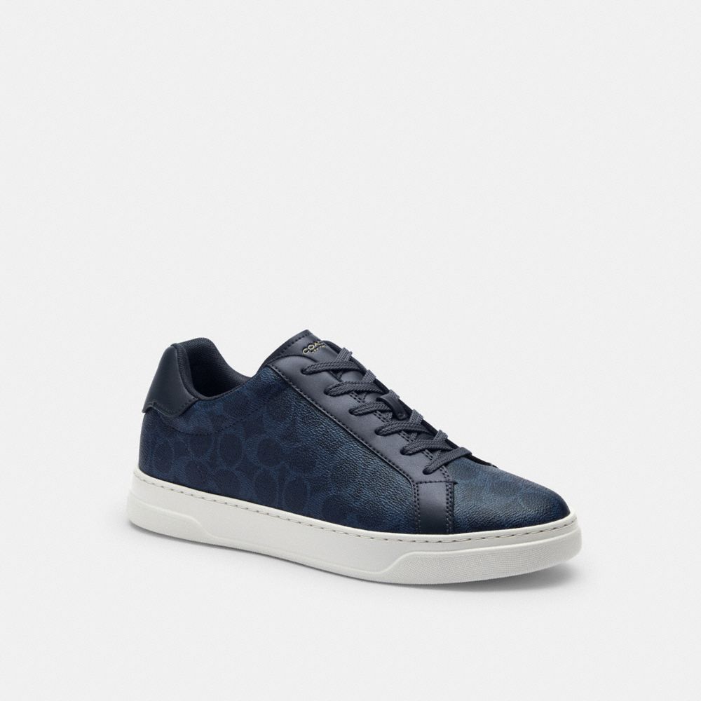COACH®,High Line Sneaker In Signature Canvas,Canvas,Casual,Fabric,Logo,Cushioned,Cushion Toe,Casual,,Front View