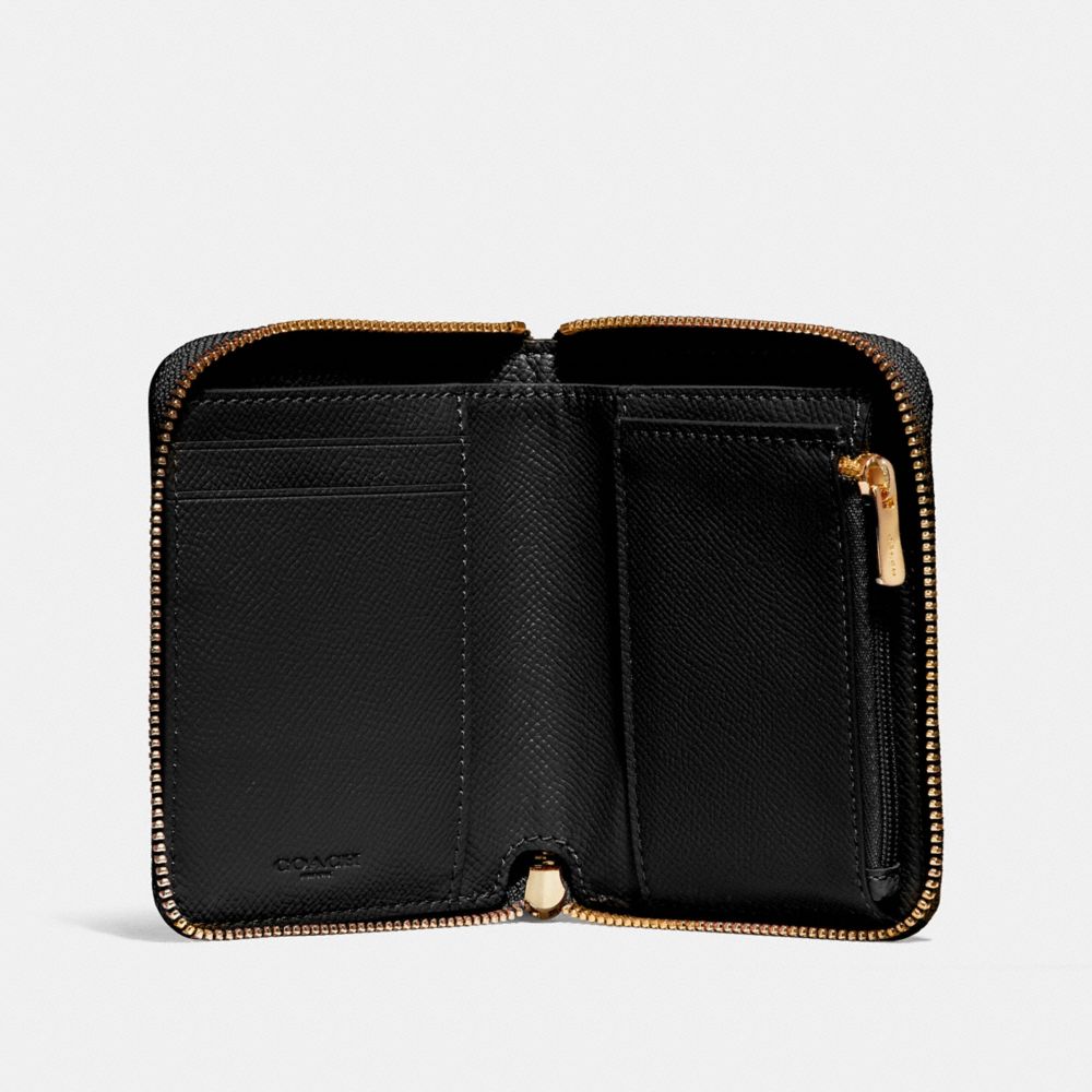 zip around wallet